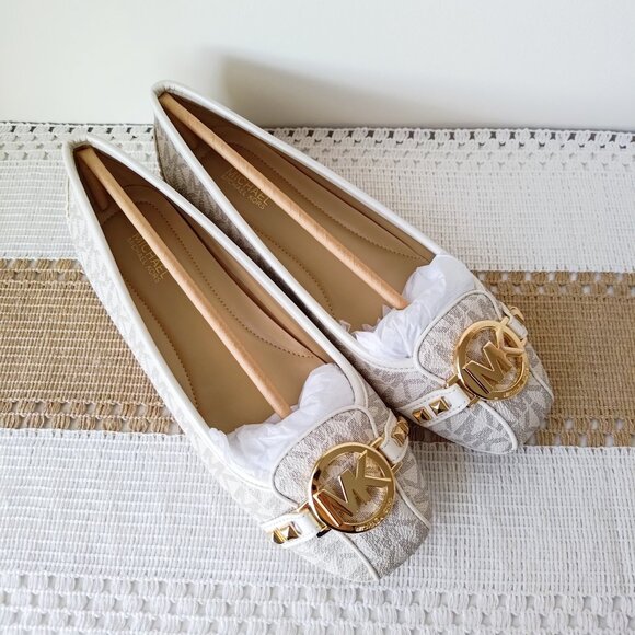 Michael Kors Fulton Studded Logo Moccasin size 7.5  color vanilla 49T8FUFR1B - Picture 3 of 15